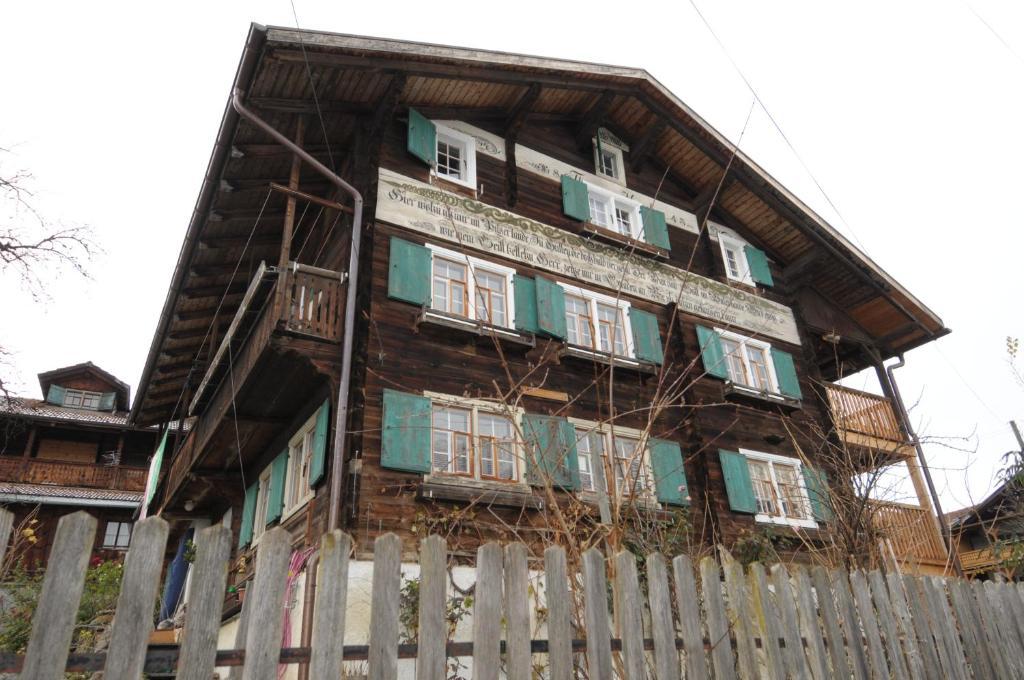 Bnb Hasatrog Jenaz Extérieur photo